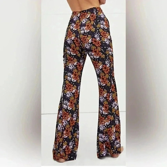Free People Can’t Take My Eyes Off You Floral Pants L - Picture 2 of 9
